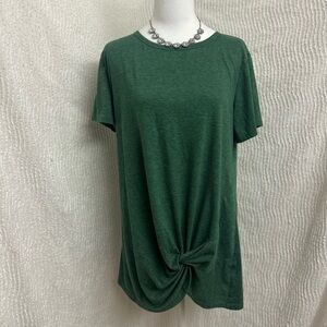 Green Twist Front T-Shirt Women’s Size Large Short Sleeve Basic Casual Tee